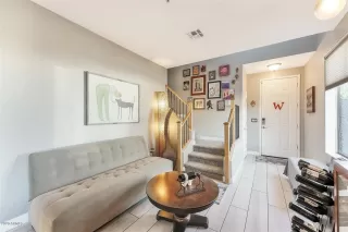 Photo #5: 6167143 Listing