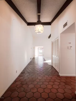 Photo #4: 6167274 Listing 