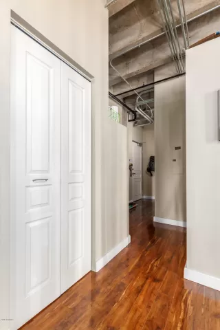 Photo #3: 6167292 Listing