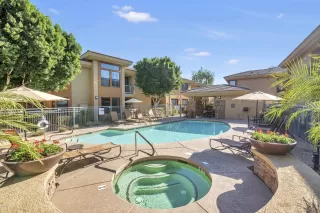 Photo #5: 6167413 Listing 