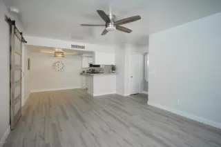 Photo #5: 6167482 Listing