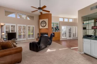 Photo #3: 6167613 Listing