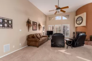 Photo #4: 6167613 Listing