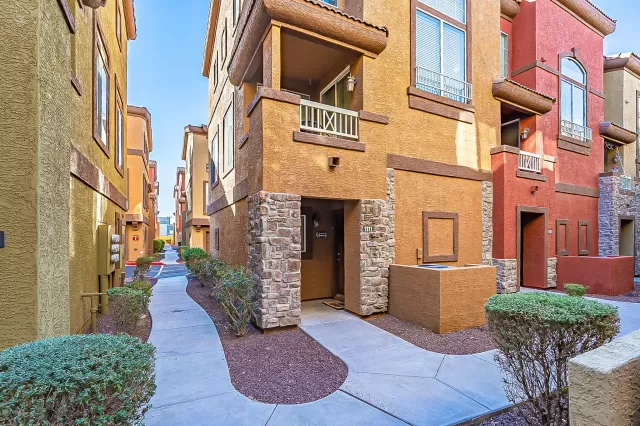 MLS: 6167716 Condo For Sale