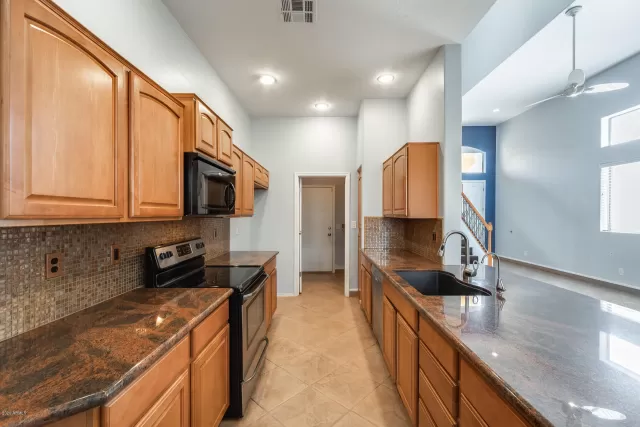 MLS: 6167723 Condo For Sale