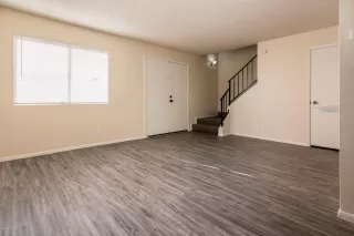 Photo #6: 6167807 Listing 