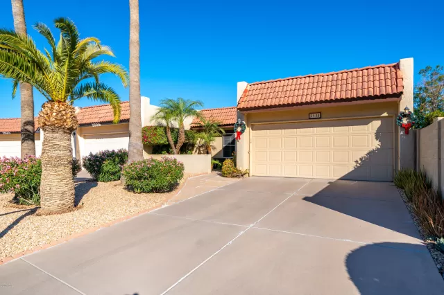 MLS: 6167865 Condo For Sale