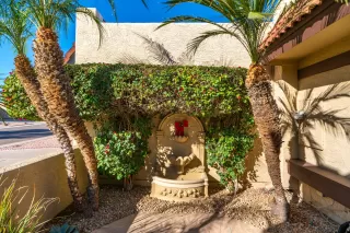 Photo #4: 6167865 Listing