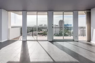 Photo #3: 6167907 Listing 