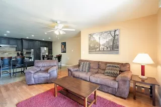 Photo #3: 6167914 Listing