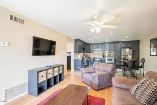 Photo #4: 6167914 Listing