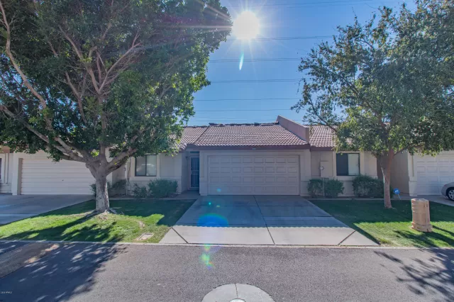 MLS: 6168054 Condo For Sale