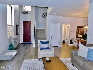 Photo #5: 6168209 Listing 