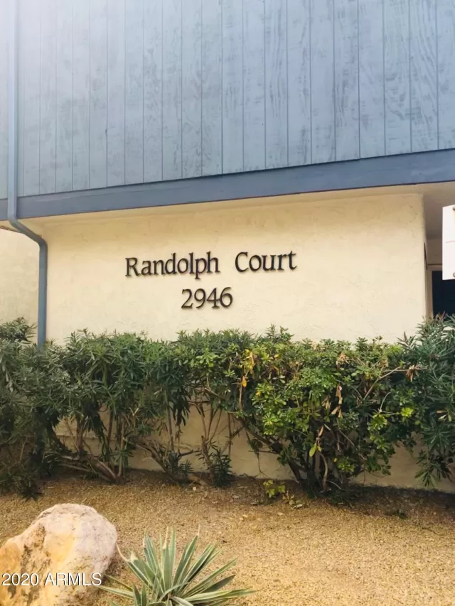 MLS: 6168286 Condo For Sale