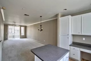 Photo #5: 6168298 Listing