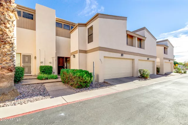 MLS: 6168327 Condo For Sale