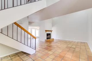 Photo #2: 6168327 Listing