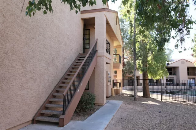 MLS: 6168402 Condo For Sale