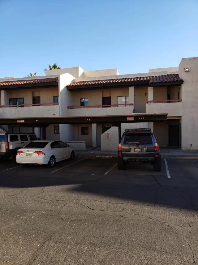 MLS: 6168645 Condo For Sale