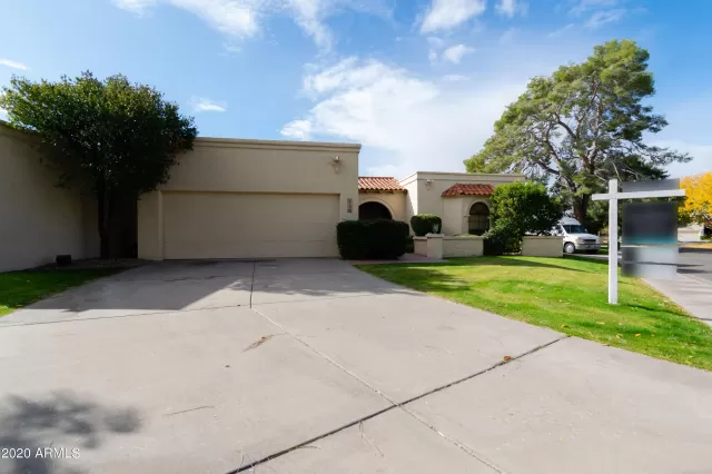 MLS: 6168821 Condo For Sale