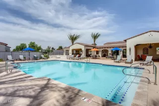 Photo #5: 6168888 Listing 