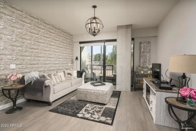 MLS: 6168918 Condo For Sale