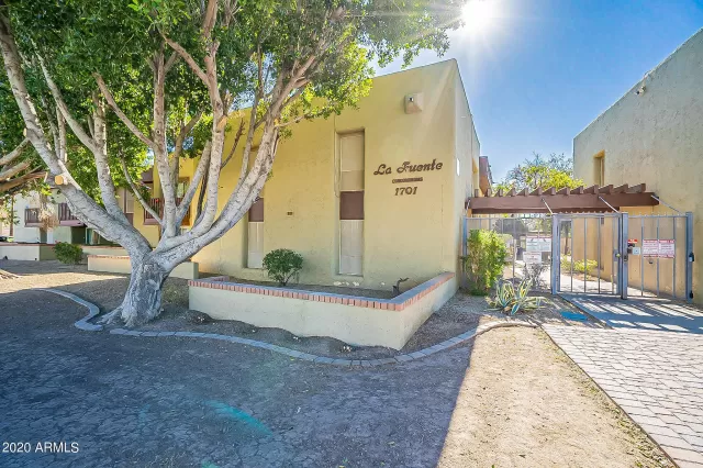 MLS: 6168974 Condo For Sale