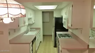 Photo #3: 6169050 Listing