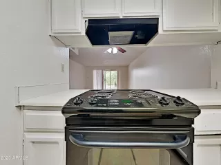 Photo #4: 6169093 Listing 