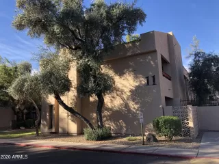 Photo #3: 6169190 Listing