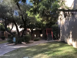 Photo #4: 6169190 Listing