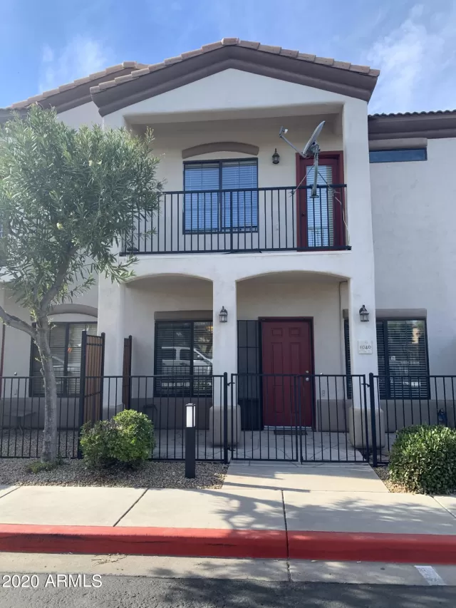MLS: 6169255 Condo For Sale