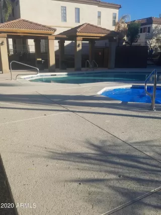 Photo #5: 6169255 Listing 