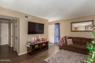 Photo #4: 6169502 Listing