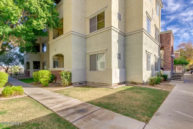MLS: 6169564 Condo For Sale