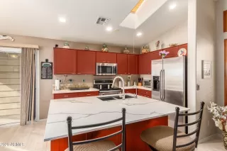 Photo #2: 6169581 Listing 