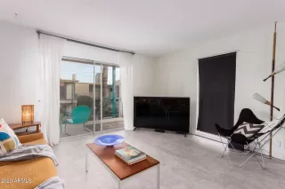 Photo #5: 6169590 Listing 