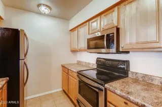 Photo #4: 6169600 Listing 