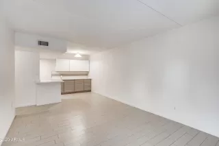 Photo #1: 6169759 Listing 