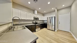 Photo #5: 6169783 Listing 