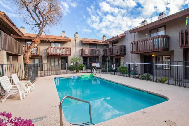 MLS: 6169806 Condo For Sale