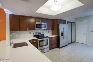 Photo #4: 6169910 Listing 