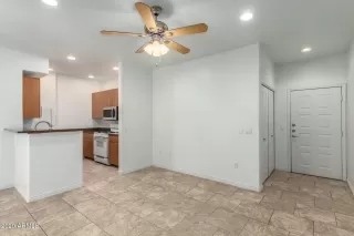 Photo #4: 6169966 Listing