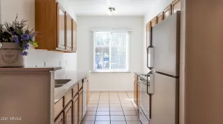 Photo #5: 6170042 Listing