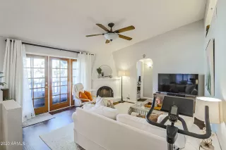 Photo #2: 6170044 Listing