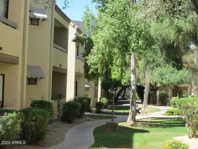 MLS: 6170079 Condo For Sale