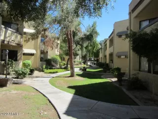 Photo #3: 6170079 Listing