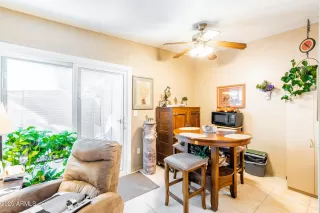 Photo #4: 6170240 Listing