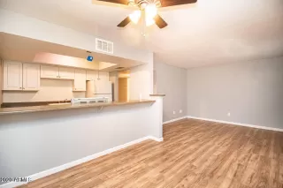 Photo #4: 6170383 Listing