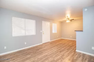 Photo #5: 6170383 Listing
